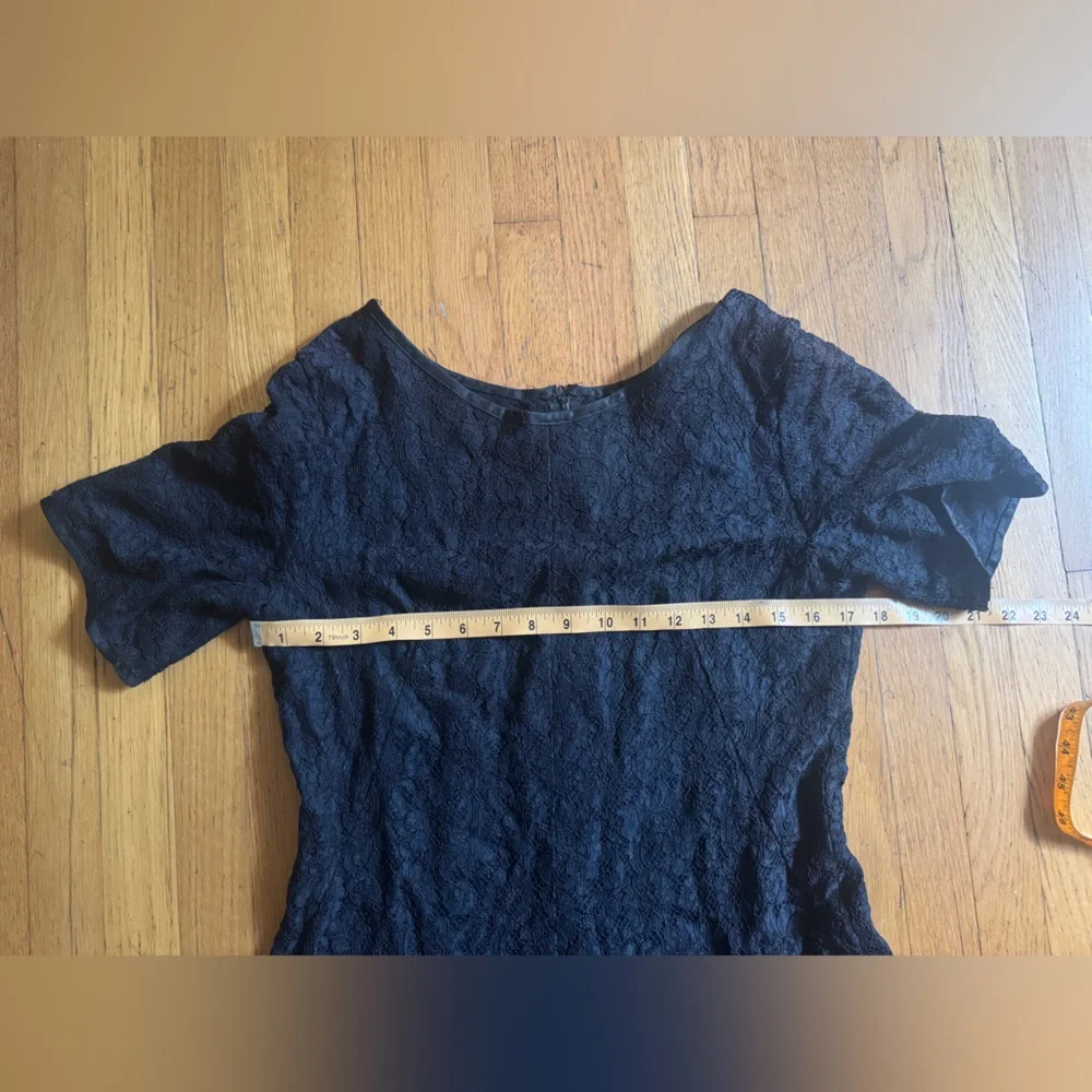 60s Vintage Black Lace fit and Flare Dress with 3/4 length sleeves - Picture 4 of 7